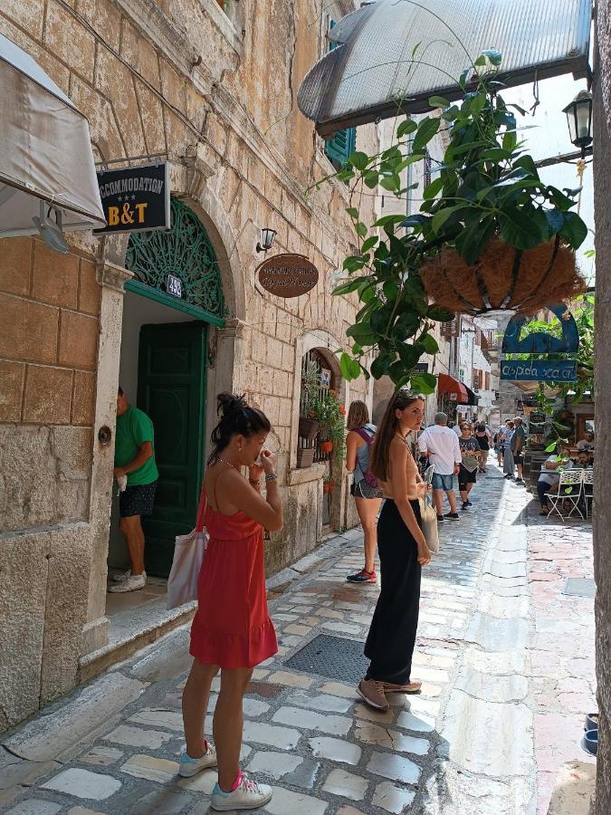 Guesthouse Bit Accommodation Kotor Exterior foto
